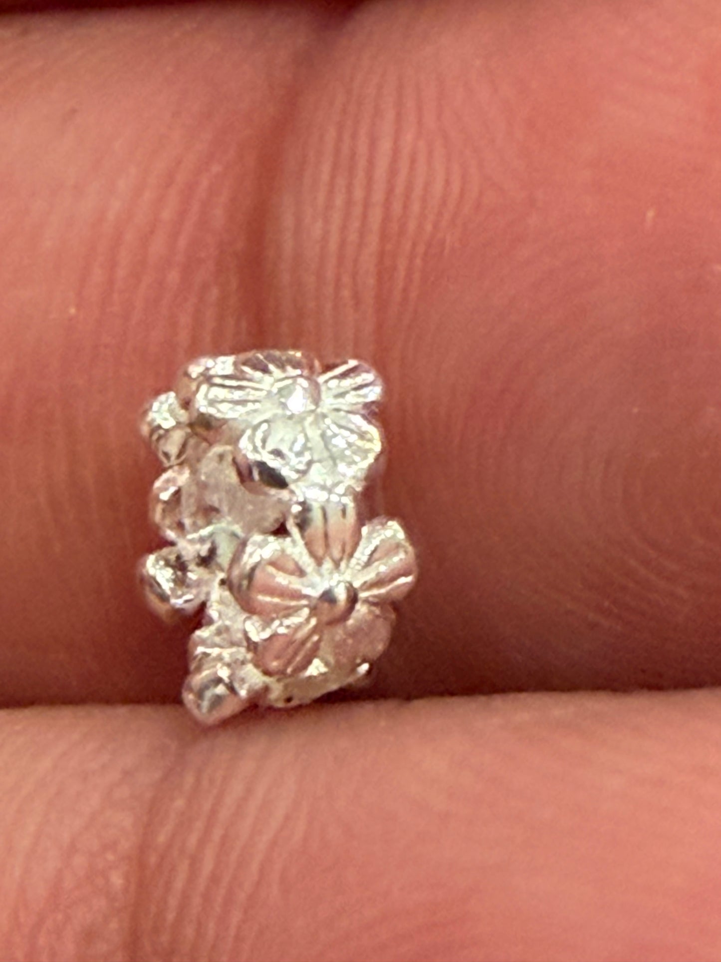 S999 silver pendant flower