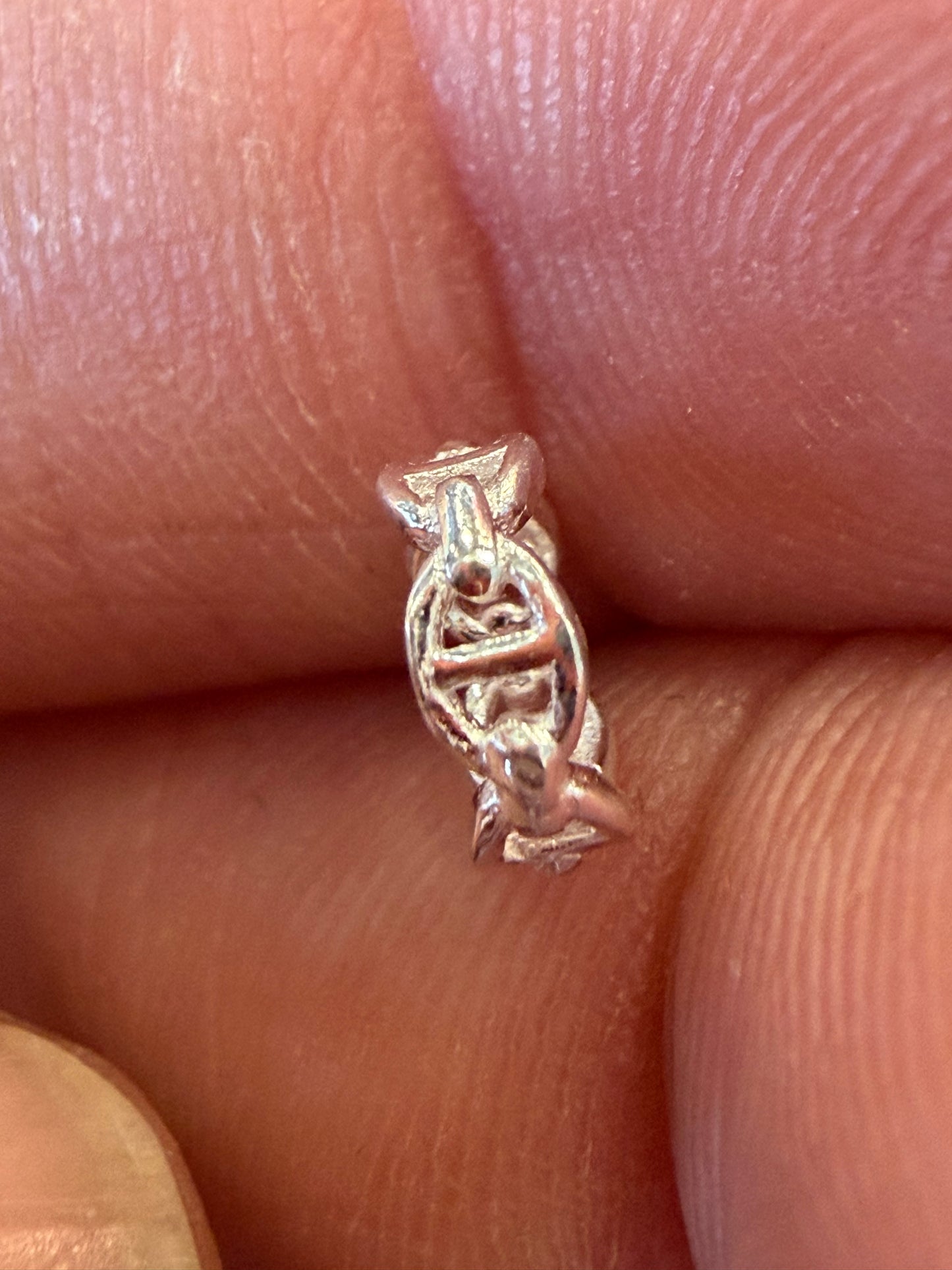 S999 silver wheat charm