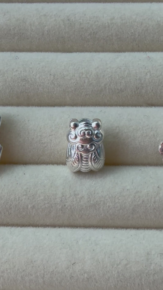 S999 silver charms